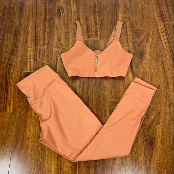 Girlfriend Collective 2 Piece Matching Set Sports Bra Leggings Orange Size XS - Picture 1 of 7